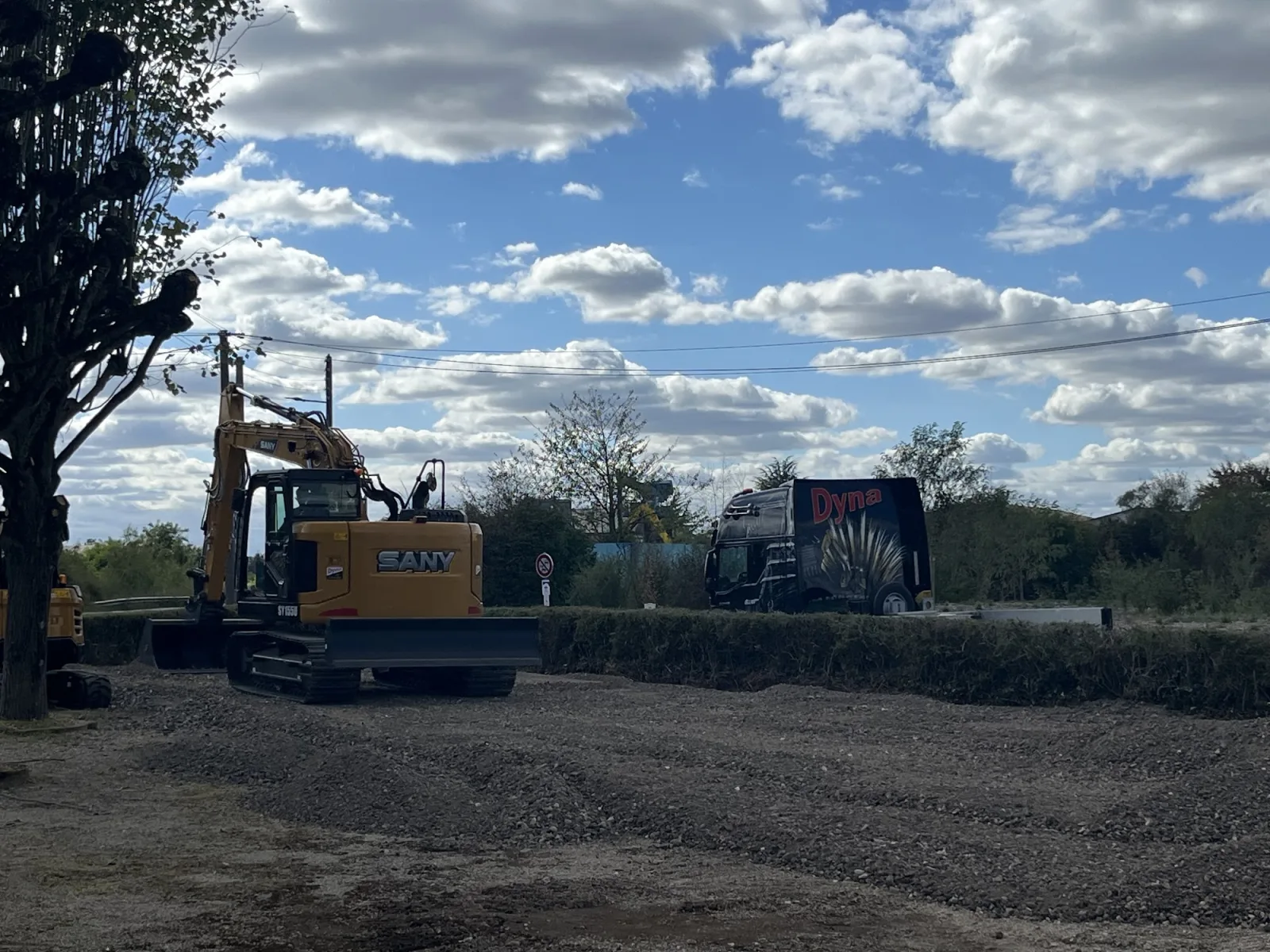 Porte ouverte agent AMTPS — DEMO SANY SY26C,SY155U,SY60U — à Saint-ouen, Loir-et-Cher — photo 3