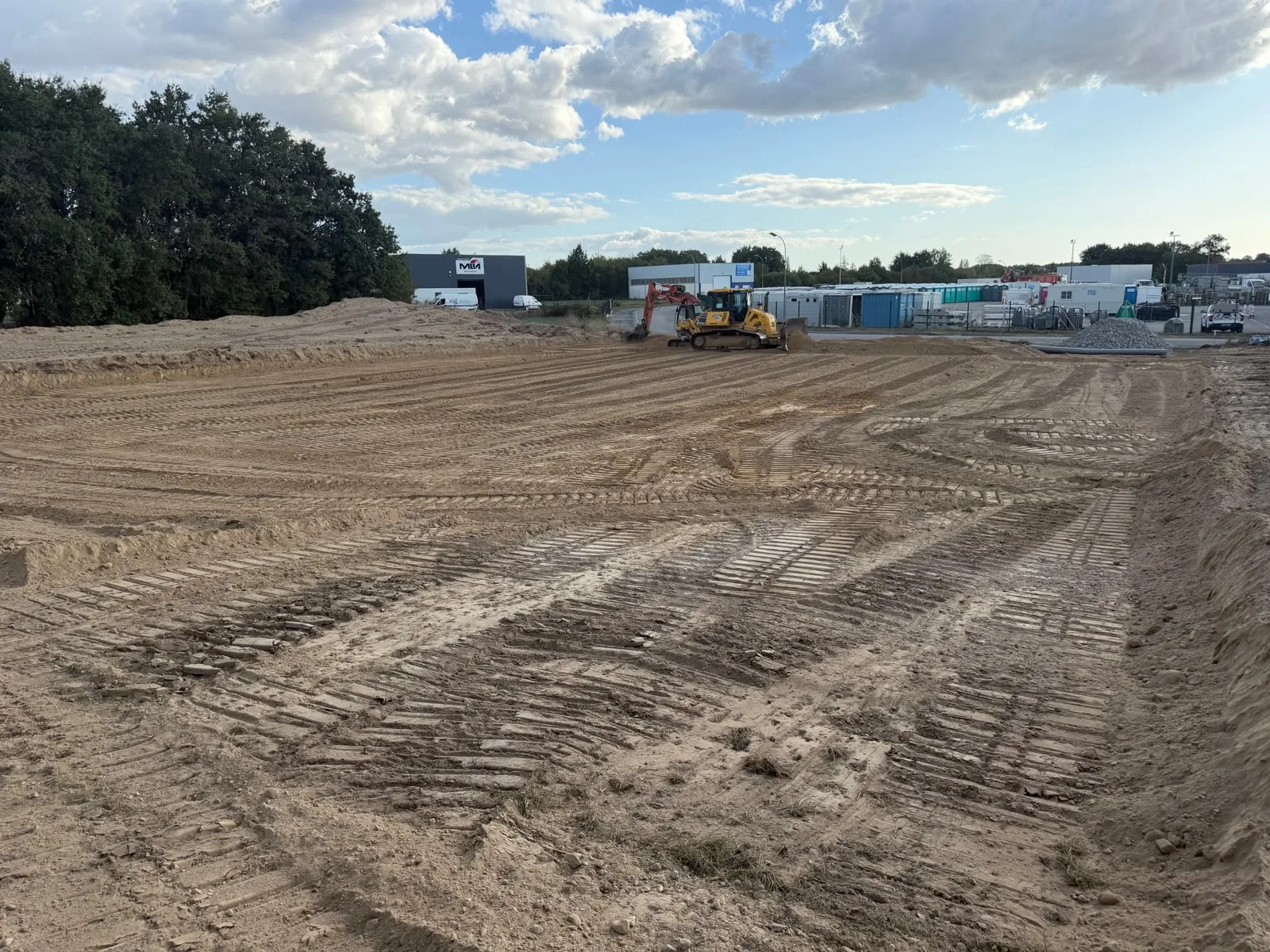 🏗️ Ça bouge chez CMTP à Saint-Colomban ! — DIVERS SANY — à Saint Colomban, Loire-Atlantique