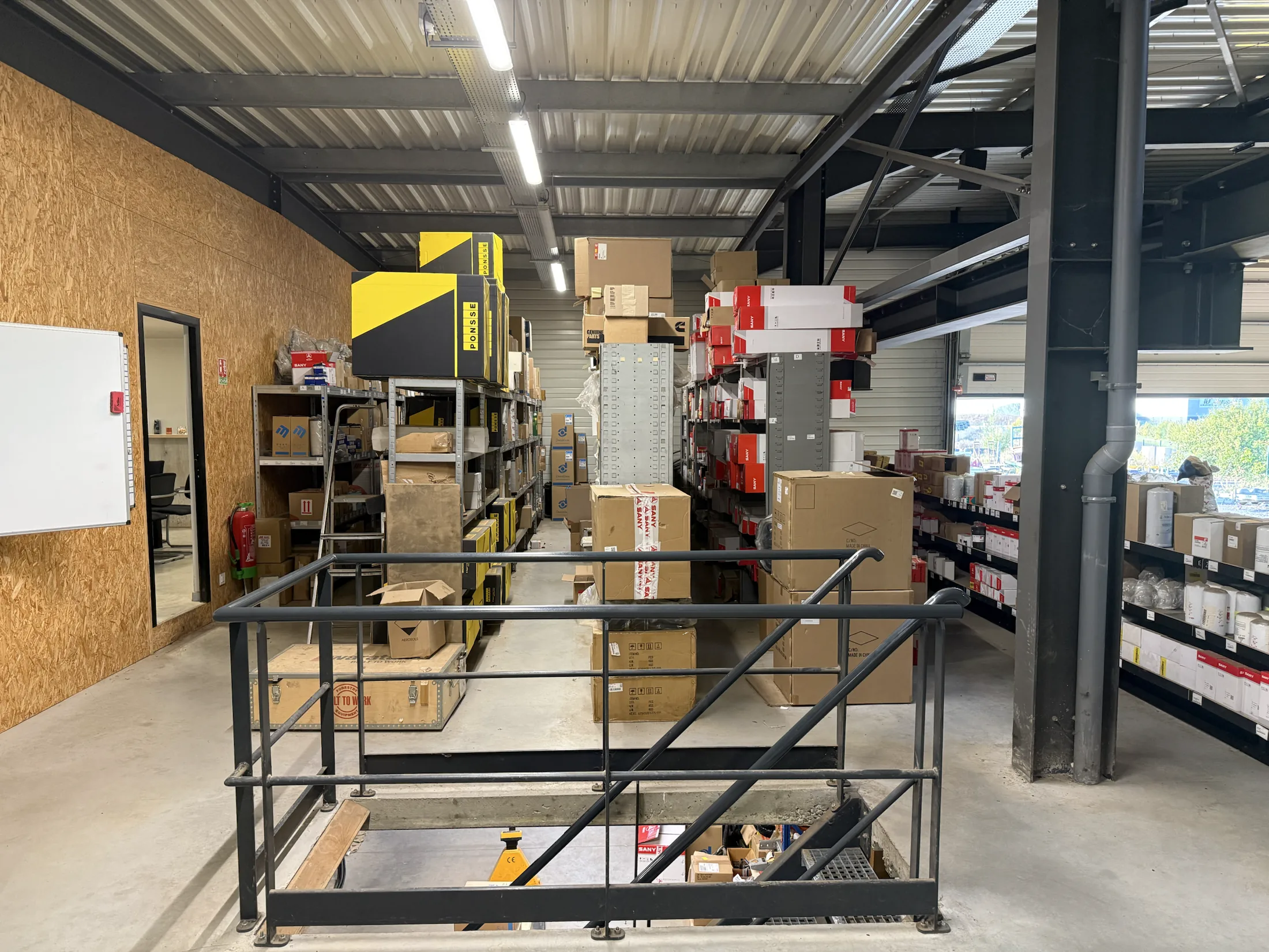Stock de pièces détachées SANY, PONSSE, WARATAH et ECIM