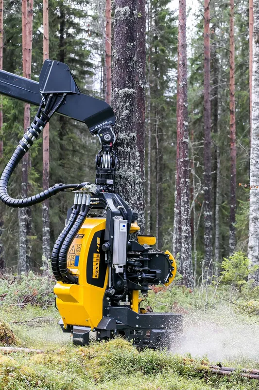 Tête PONSSE équipée pour rotateur HH360