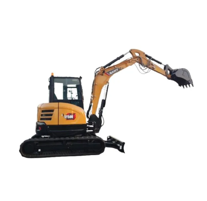 Mini-pelle SANY SY50U disponible en Charente
