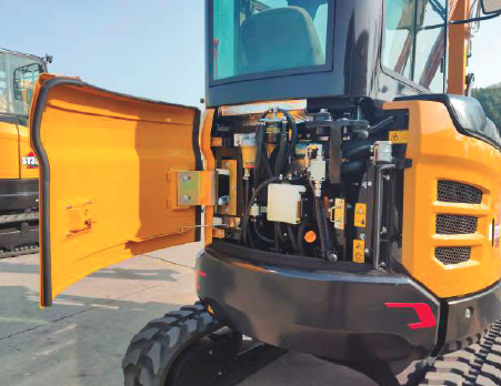 CAPOT ARRIERE SANY SY26C